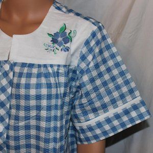 WOMENS EASY ESSENTIALS BLUE SNAP FRONT HOUSECOAT DUSTER ROBE EMBROIDERY MED & 2X